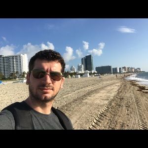 Meet your Posher, Joe